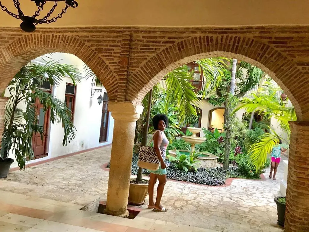 Paseo Colonial - El Monasterio #4 Aparthotel Santo Domingo