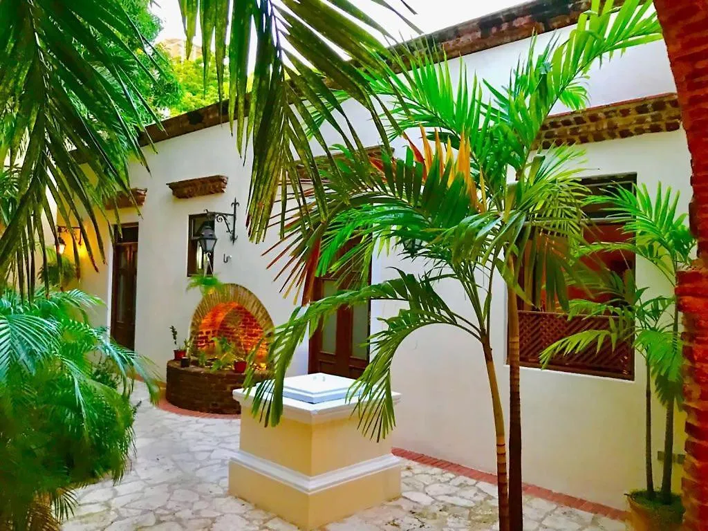 Paseo Colonial - El Monasterio #4 Aparthotel Santo Domingo